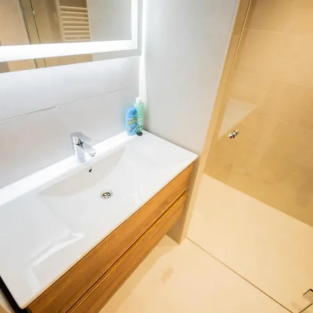 Alphabet - Kerkstraat 71 Appartement Hilversum