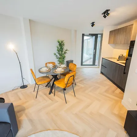 Appartement Alphabet - Kerkstraat 71 *