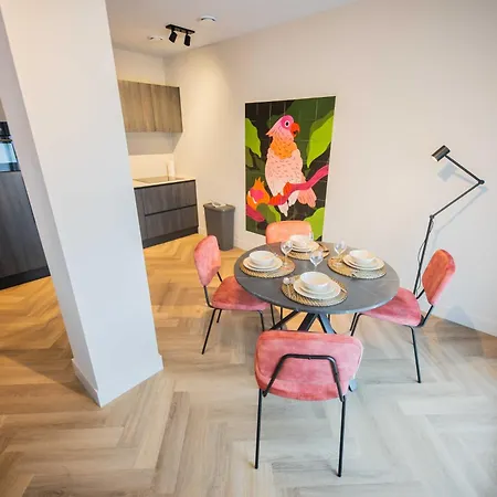 Alphabet - Kerkstraat 71 *